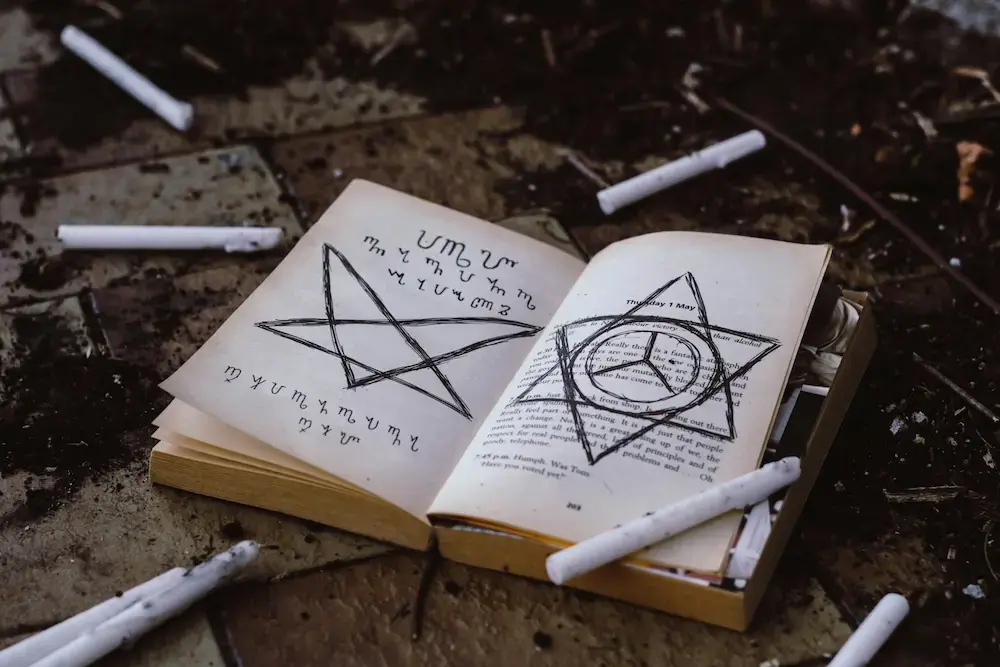 Pacto com Daemons